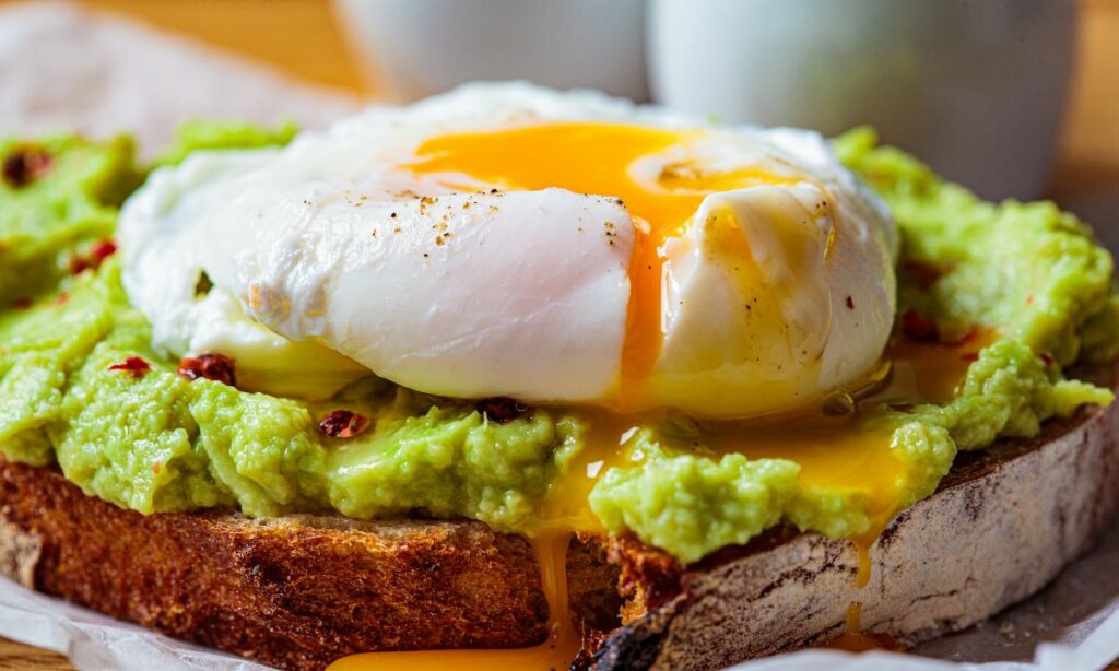 oeufs pochés